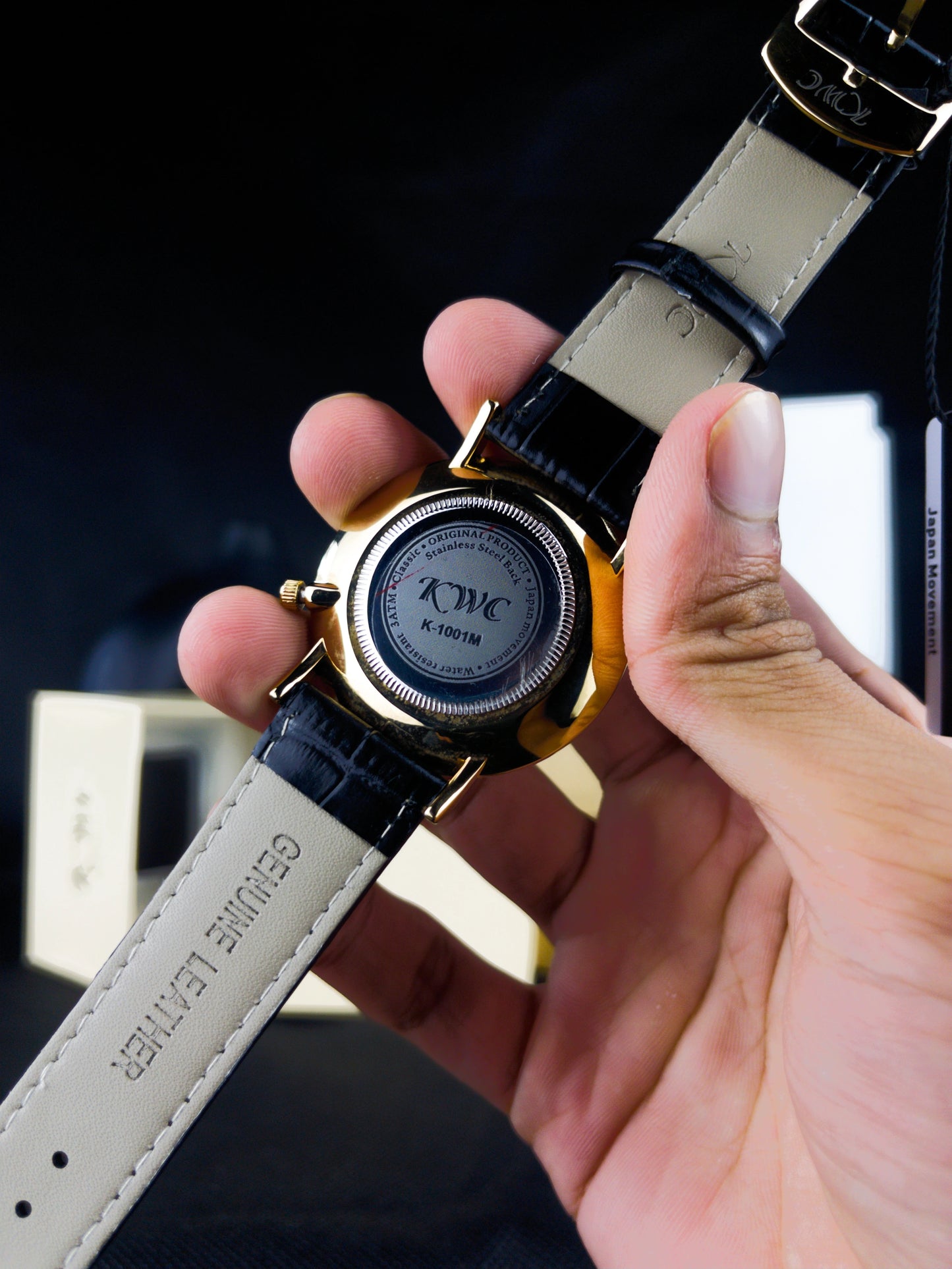 K-1001 | BLACK DIAL GOLDEN CASE